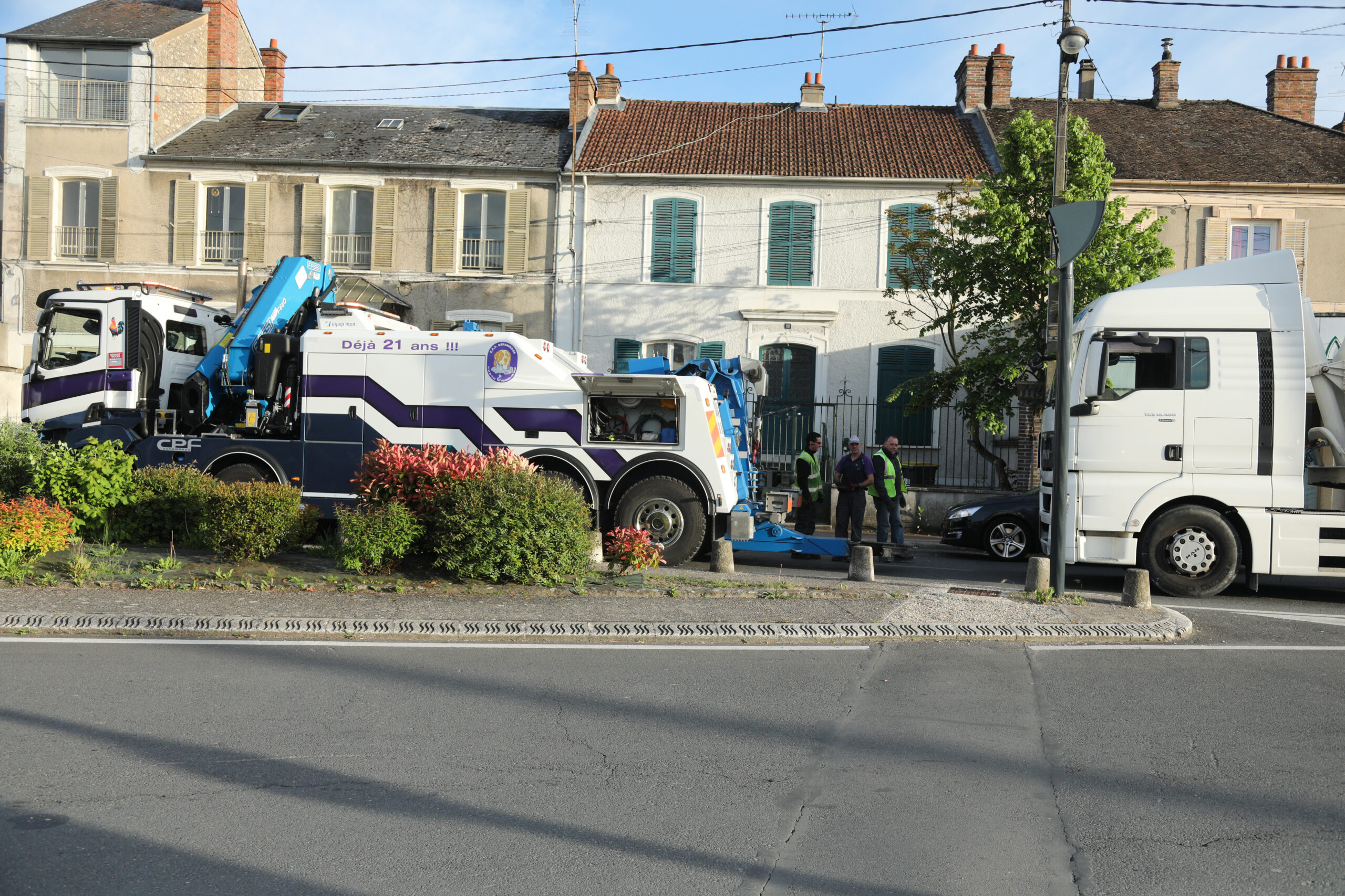 camion remorquage Le Chambon-Feugerolles