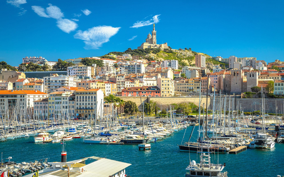 depannage pneu poids lourd à Marseille (13000)