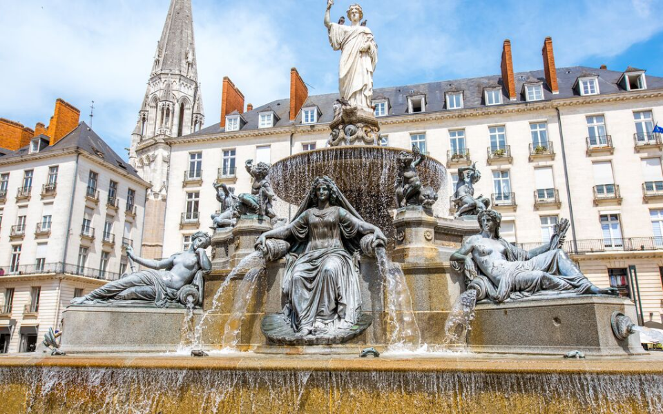 depannage pneu poids lourd à Nantes (44000)